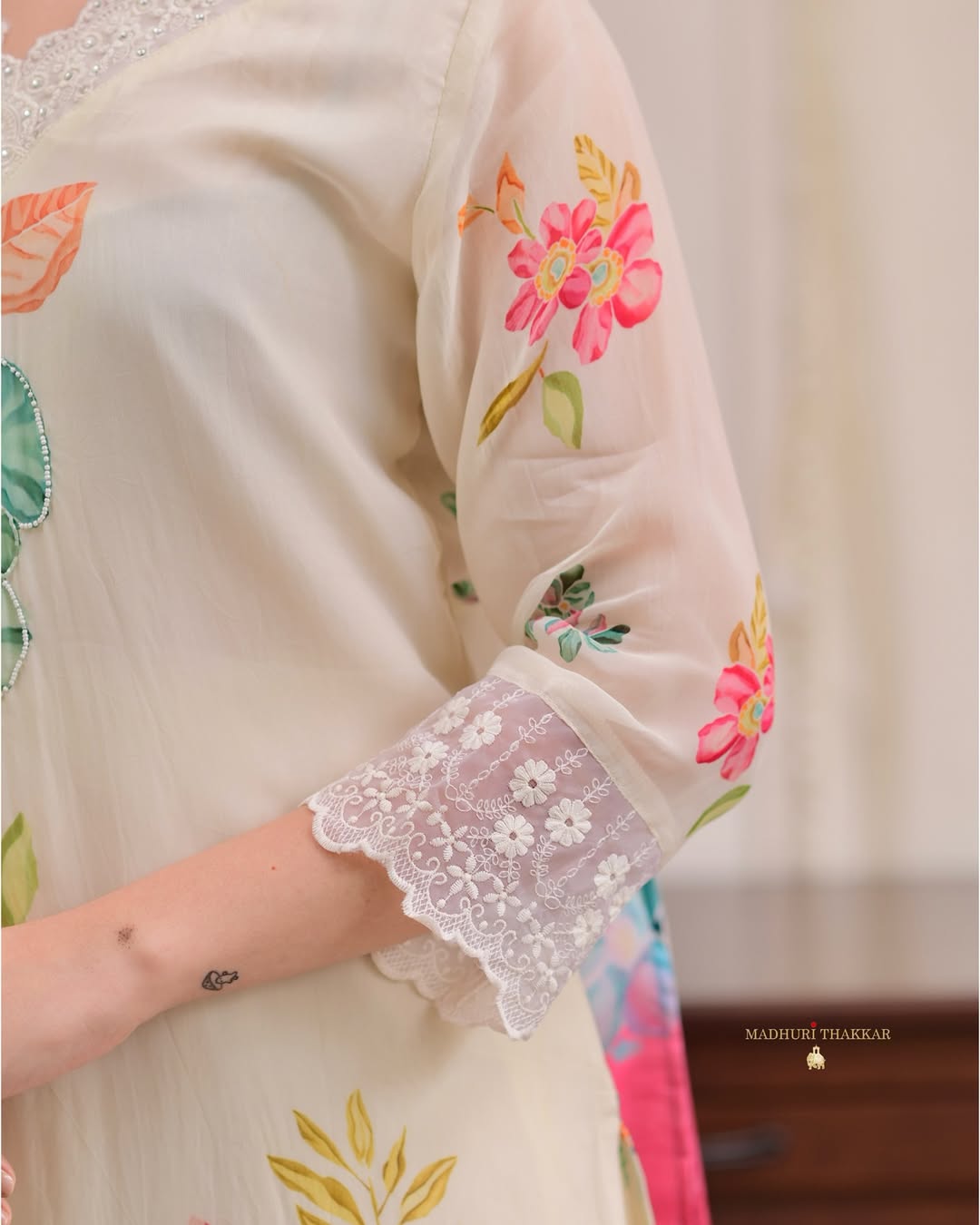 Kurti Vibes Boutique Designer Kurti Pant Dupatta Organza Heavy Digital Printing Hand Work