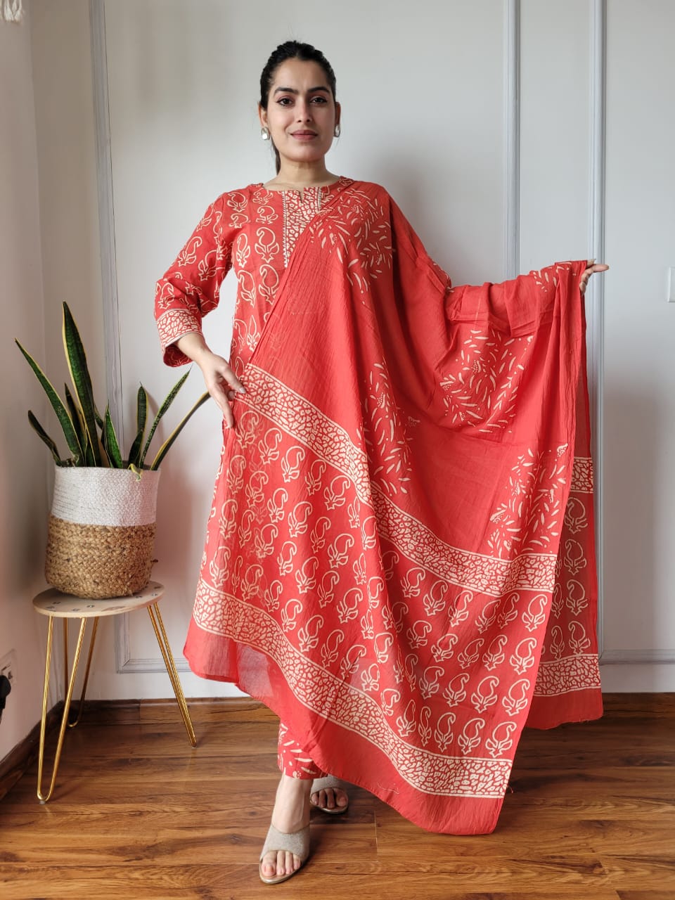 Premium Quality Handblock Print Cotton Suits Kurti Pant Dupatta Set