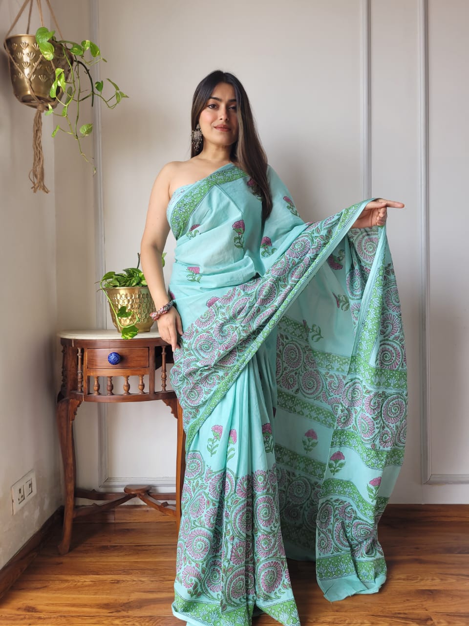 Handblock Printed Cotton Saree With Blouse Piece