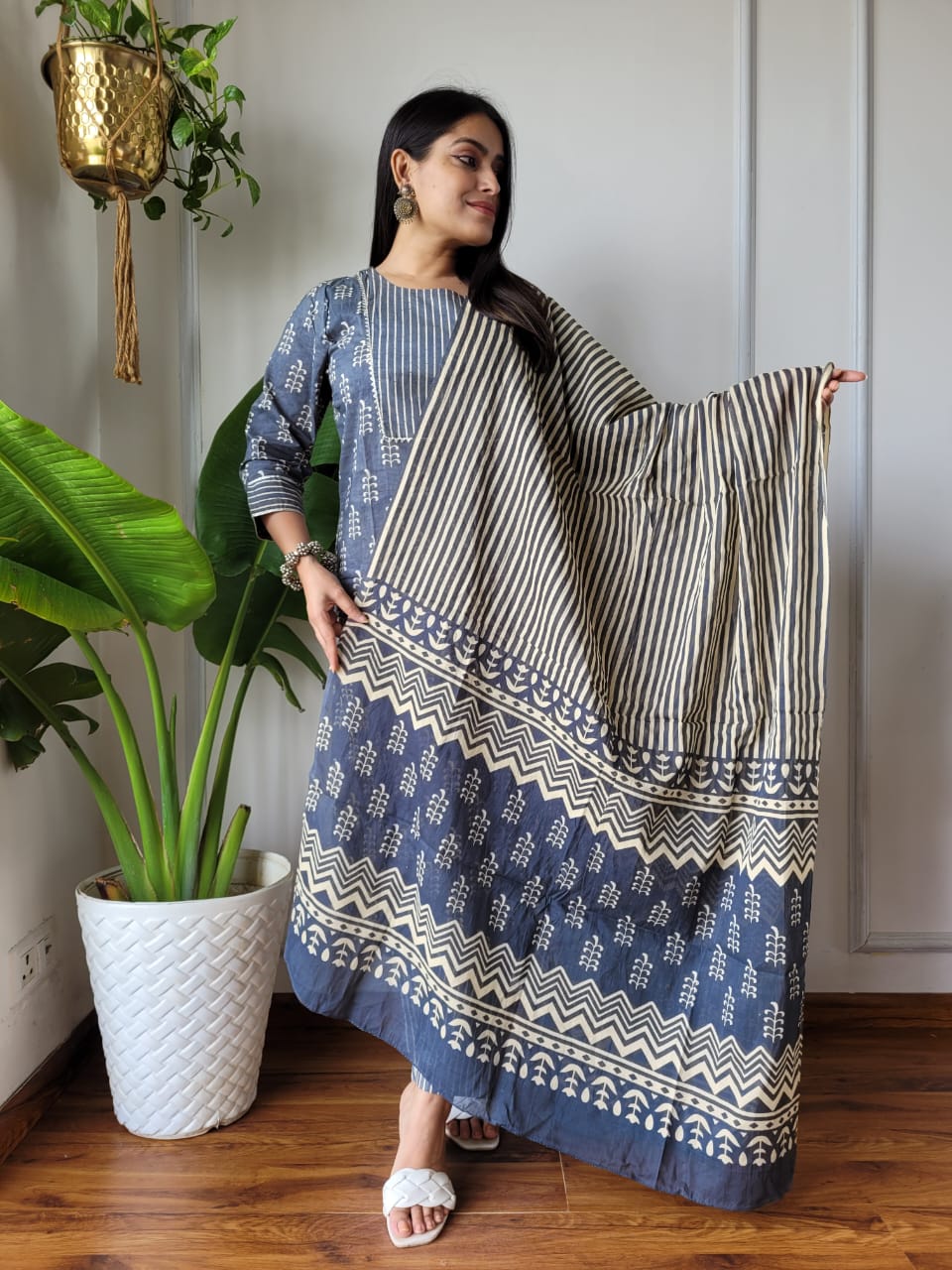 Premium Quality Handblock Print Cotton Suits Kurti Pant Dupatta Set