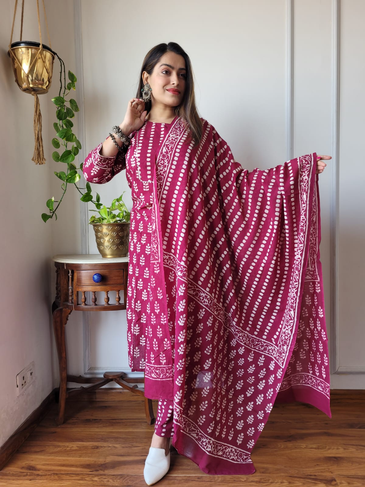 Premium Quality Handblock Print Cotton Suits Kurti Pant Dupatta Set
