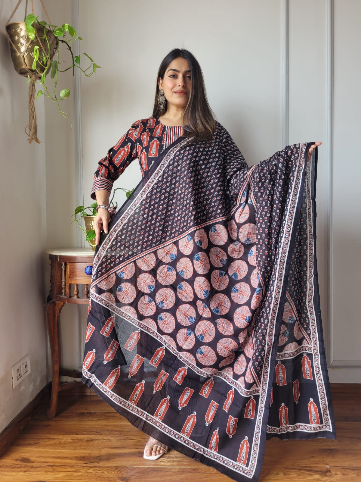 Premium Quality Handblock Print Cotton Suits Kurti Pant Dupatta Set