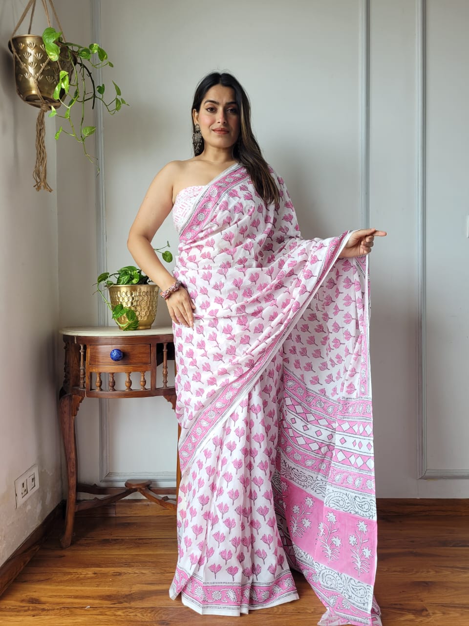 Handblock Printed Cotton Saree With Blouse Piece