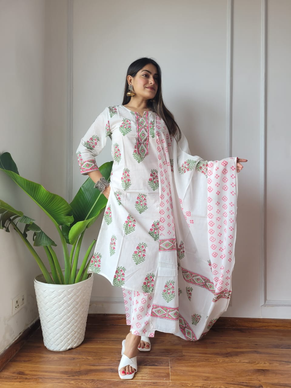 Premium Quality Handblock Print Cotton Suits Kurti Pant Dupatta Set