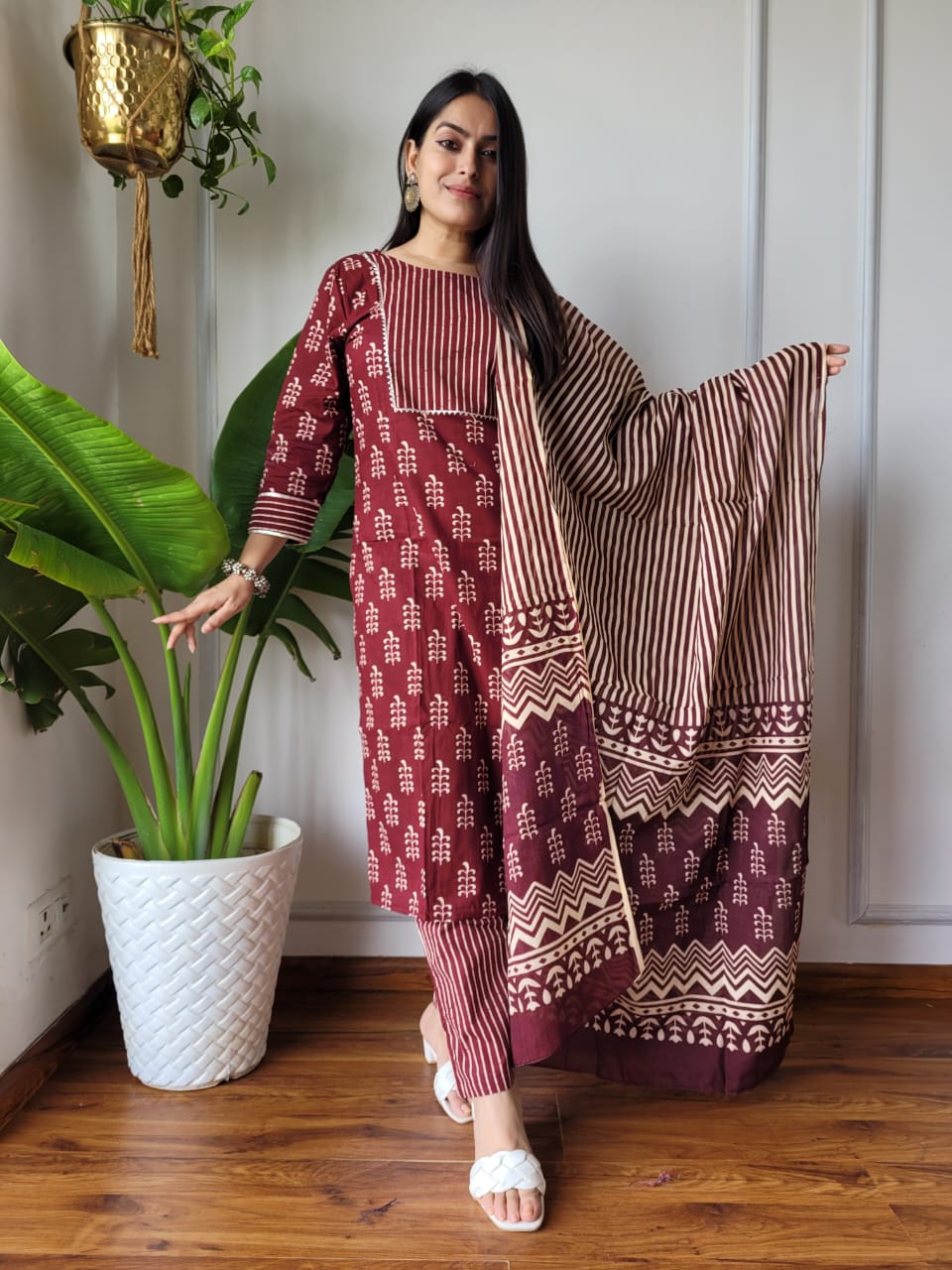 Premium Quality Handblock Print Cotton Suits Kurti Pant Dupatta Set