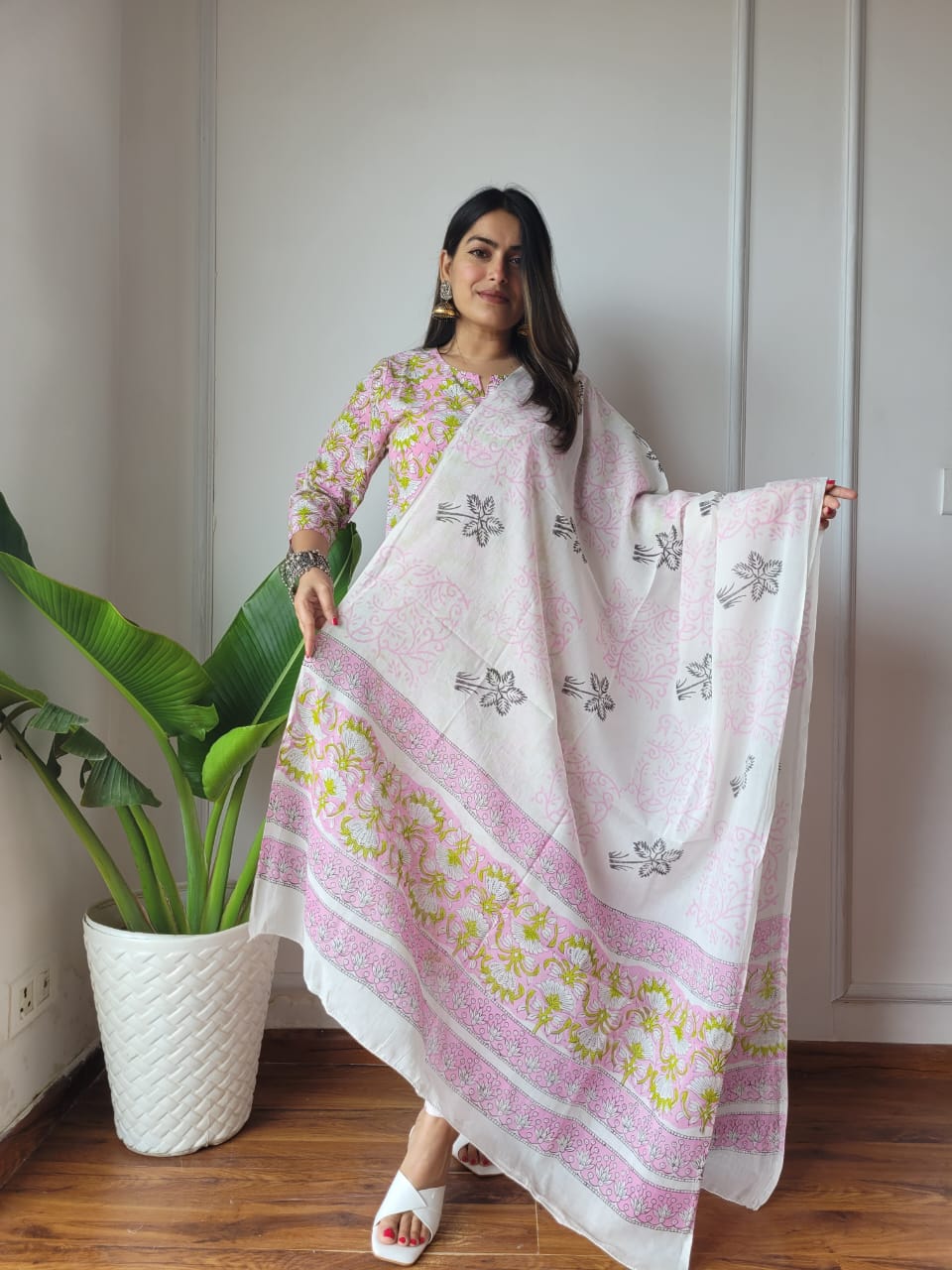 Premium Quality Handblock Print Cotton Suits Kurti Pant Dupatta Set