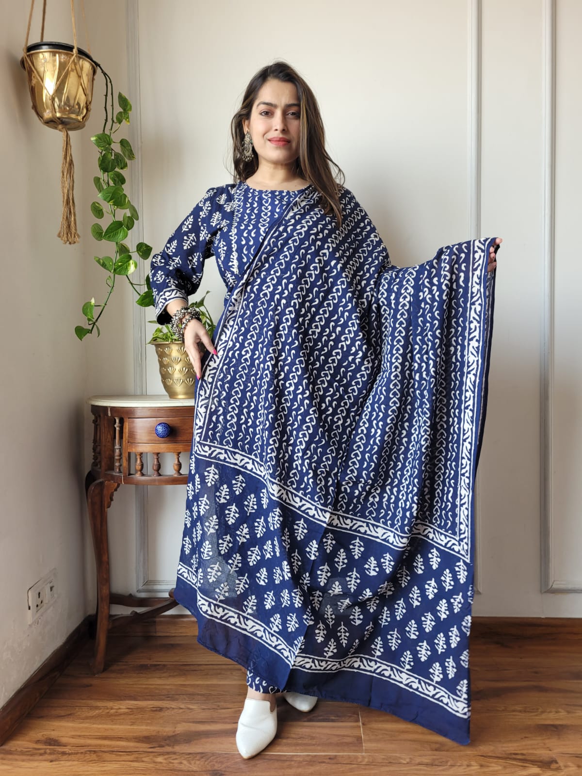 Premium Quality Handblock Print Cotton Suits Kurti Pant Dupatta Set