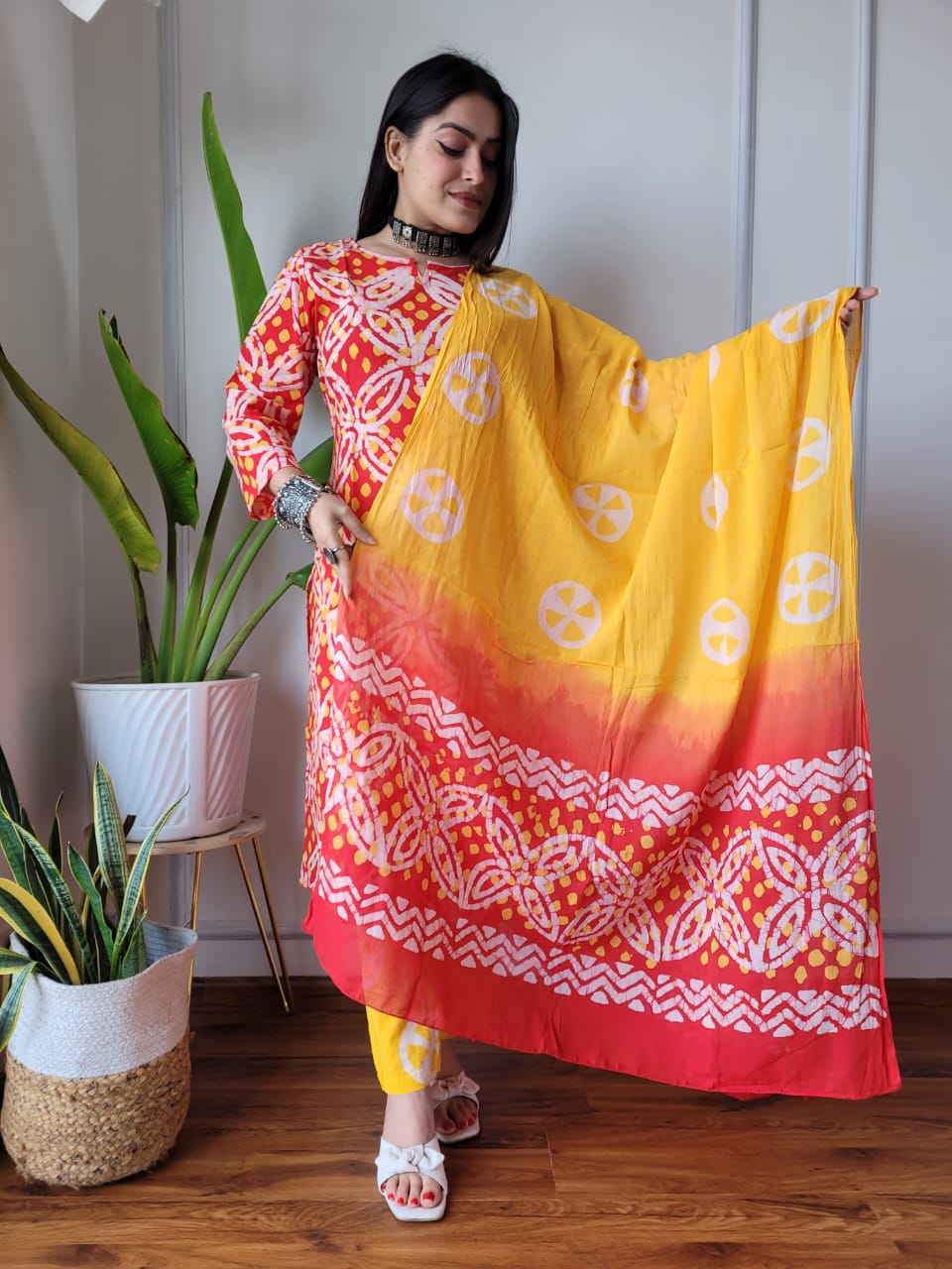 Premium Quality Handblock Print Cotton Suits Kurti Pant Dupatta Set